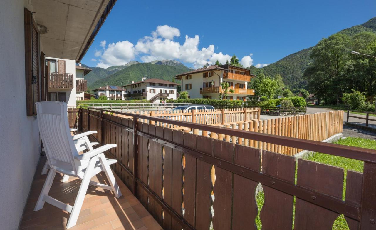 Appartamento Casa Lori Pieve Di Ledro Esterno foto