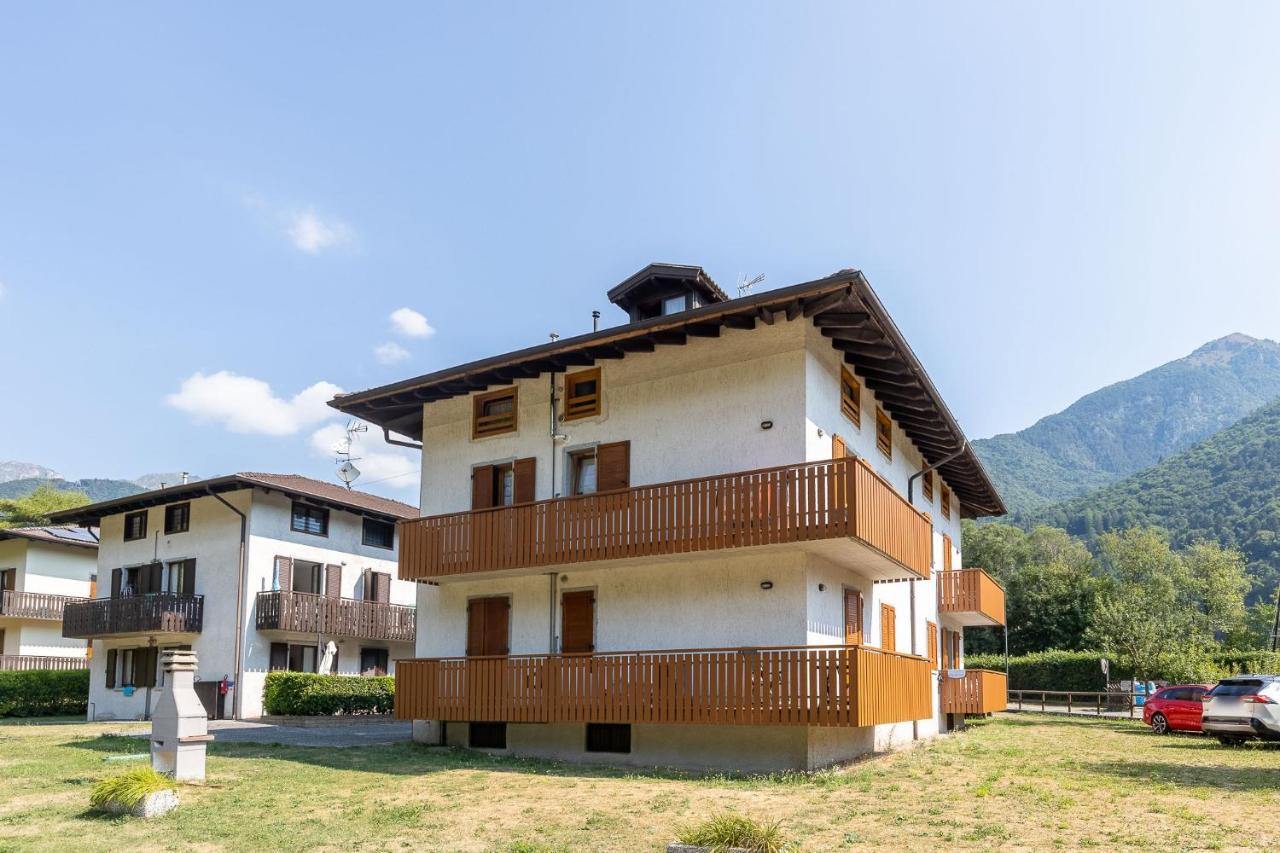 Appartamento Casa Lori Pieve Di Ledro Esterno foto